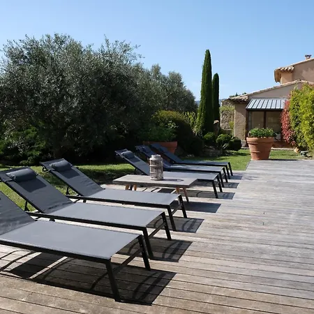 Provencal Farmhouse, Mont Ventoux View, 2 Pools Villa *