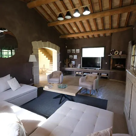 Villa Provencal Farmhouse, Mont Ventoux View, 2 Pools Bedoin